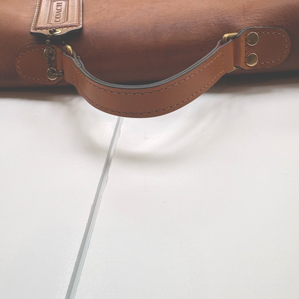 Vintage Coach Unisex Metropolitan Messenger Bag with Turnlock and Shoulder Strap - Picture 10 of 12